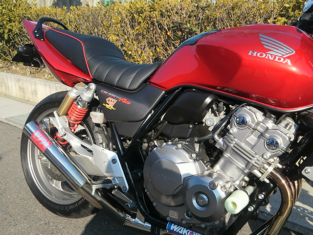 CB400SF シート