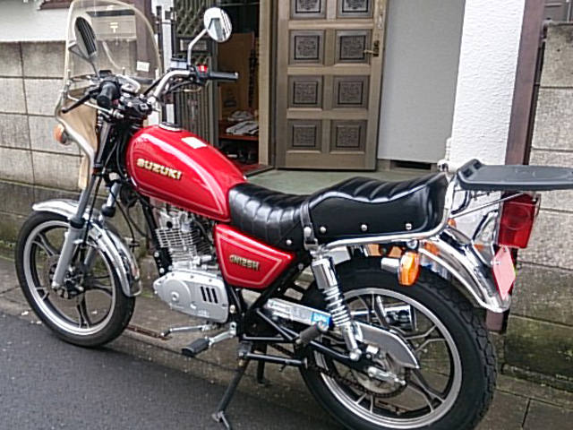 gn125h￼純正シート