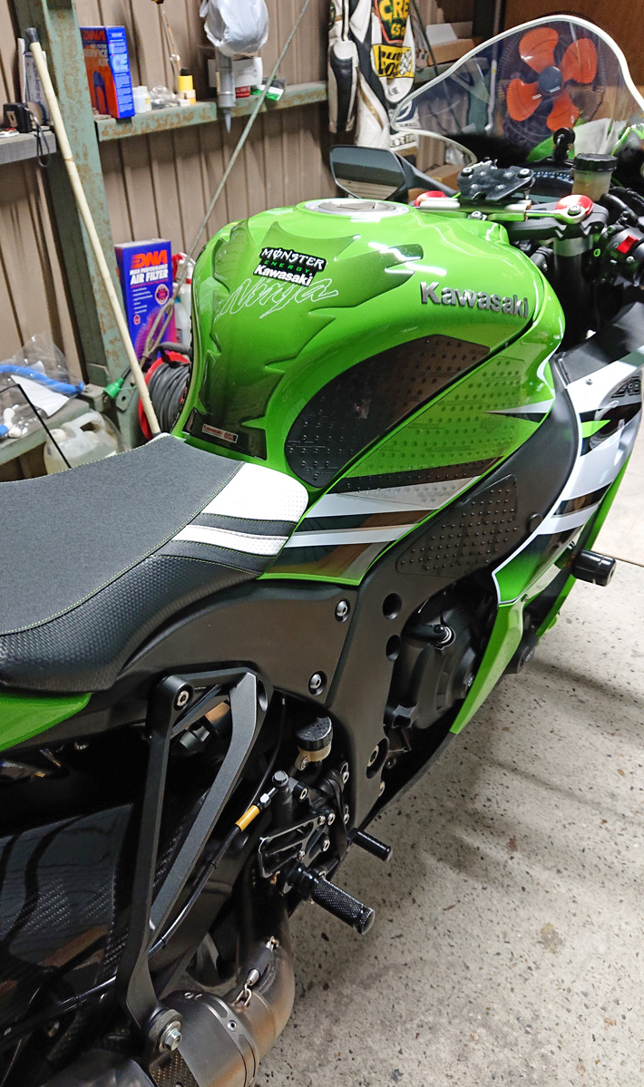 ZX-10R