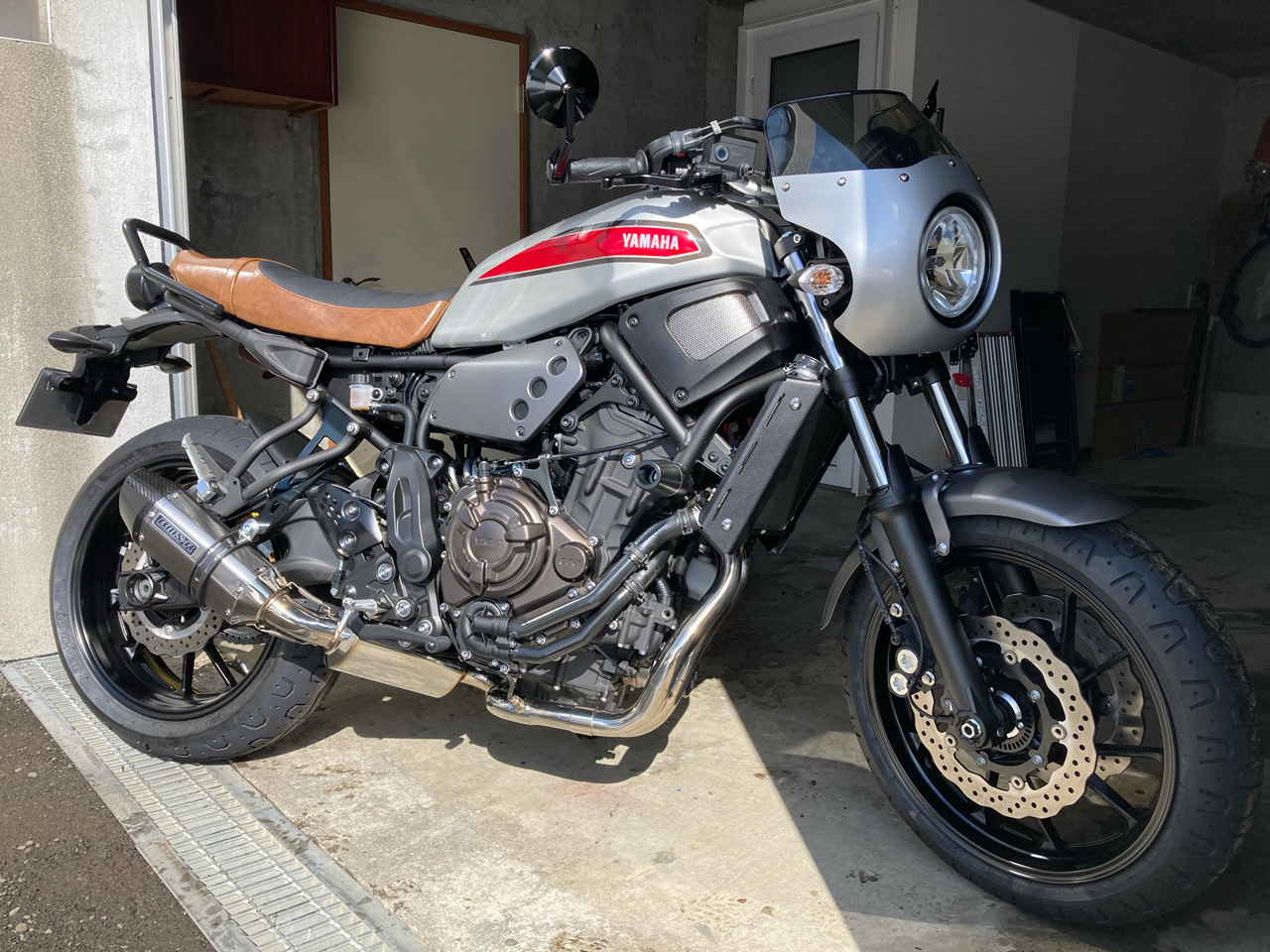 XSR700