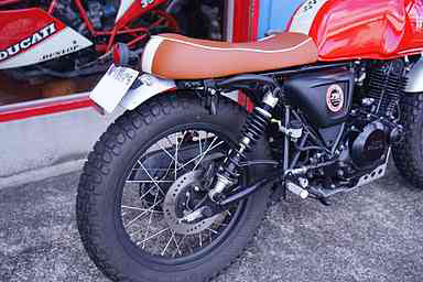 AKITA250