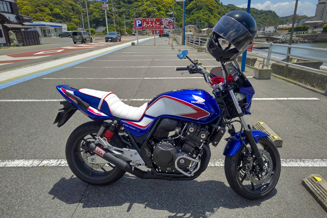 CB400SF