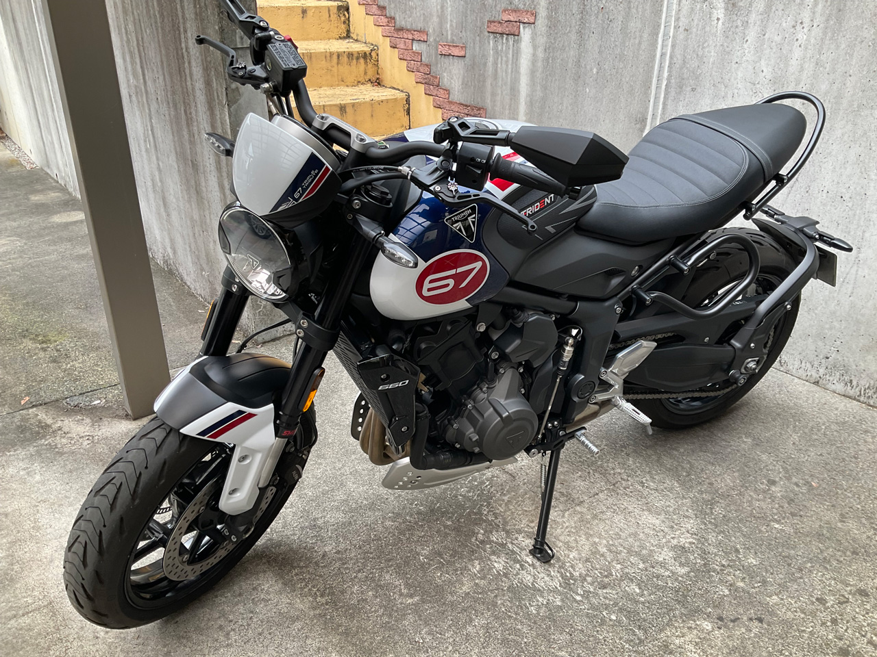トライデント660