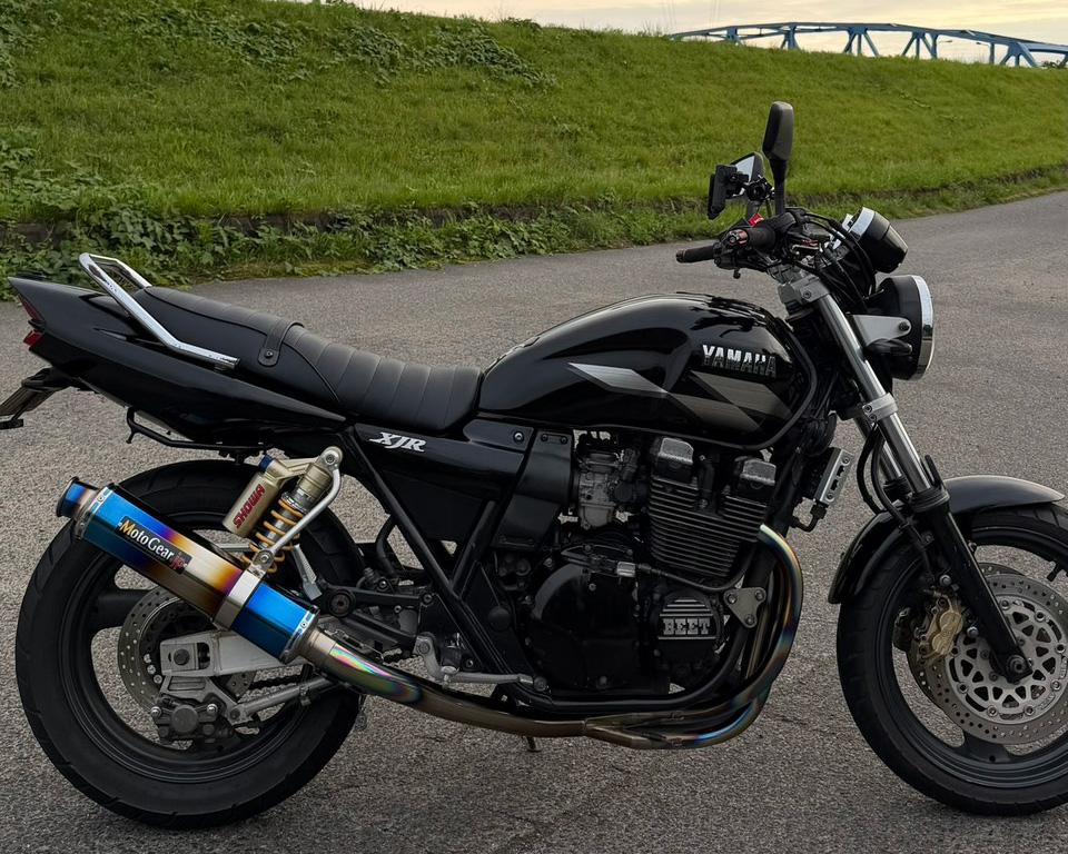 XJR400R