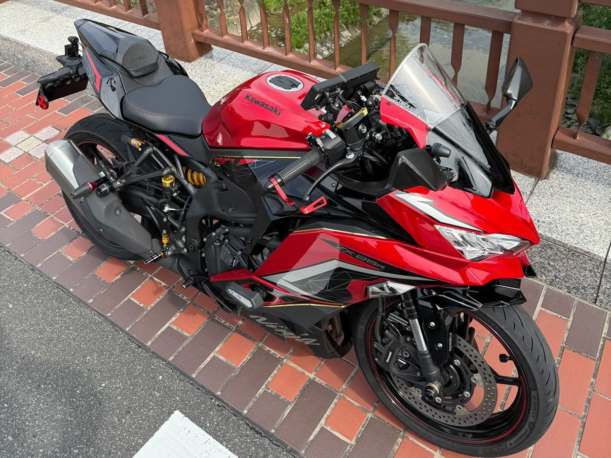 ZX25R