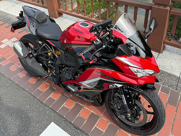 ZX25R