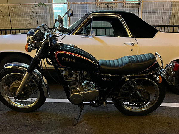 SR400